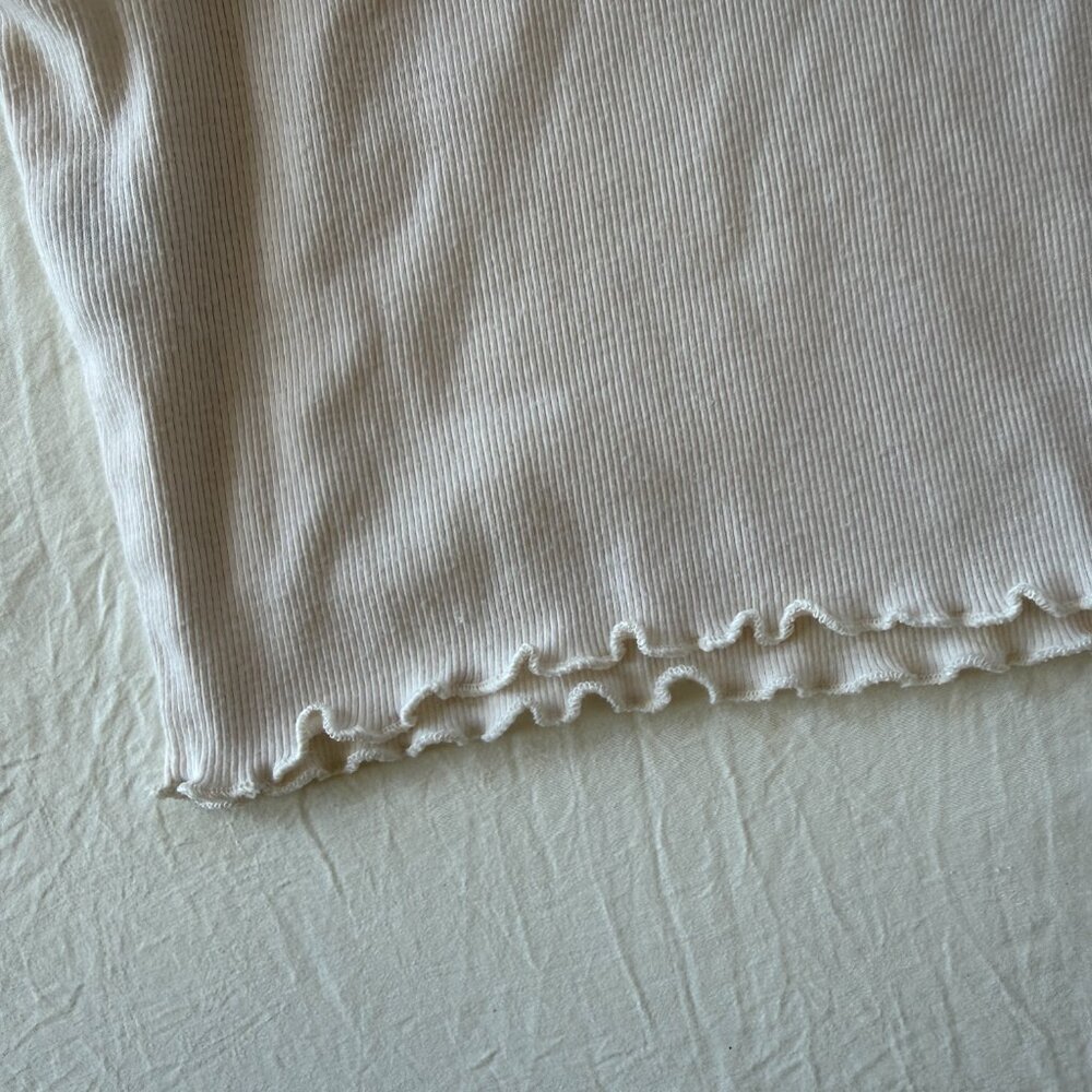 Ivory Ruffle Tank - Picture 4 of 5